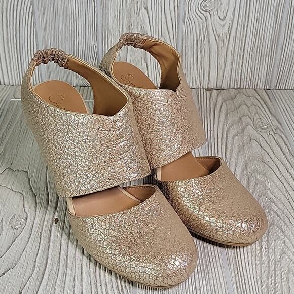 Seychelles Whirl Embossed Gold Metallic Round Toe Slingback Pumps Womens 6.5 NEW - Picture 10 of 15